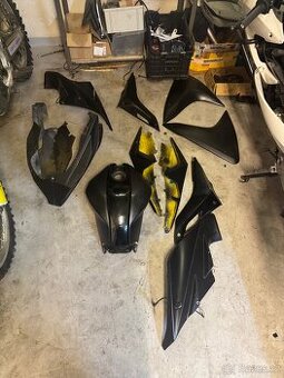 yamaha yzf r125 kapotáž (2008-2013)