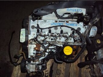 Motor KOMPLETNÍ Vivaro Trafic 1.9 DCI F9K 2004