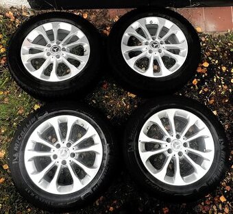 Zimni kola Mercedes GLA 215/60 R17 ET38