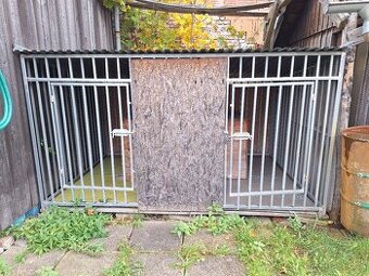 Prodám kotec pro dva psy