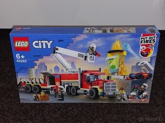 LEGO City 60282 Velitelská jednotka hasičů - Vánoční dárek