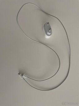 Apple 20W USB-C napájecí adaptér - kabel Lightning