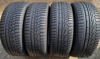 Zimní pneu. Hankook 225/60 R17 99H
