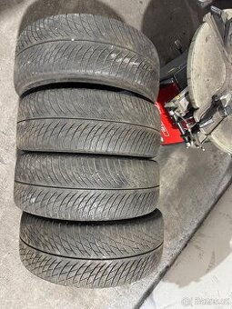 Michelin 225/45r18