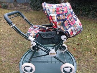 Hračka kočárek na panenky