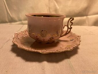 růžový porcelán – šálek s podšálkem