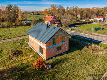 RD – novostavba (cihlová) – HRUBÁ STAVBA