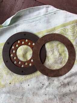 Harley-Davidson WL - spojková lamela ULOŽENKA - 1