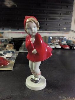 Figurka karkulka porcelan