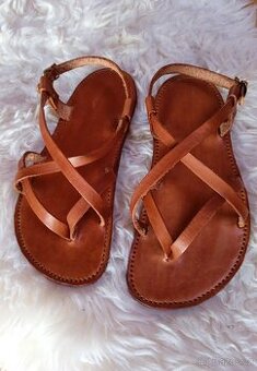 kožené sandálky