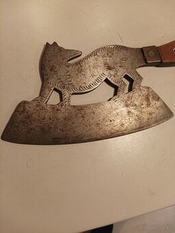 Starožitný sekaček