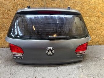 Zadni pate dvere kufr Vw Golf 6