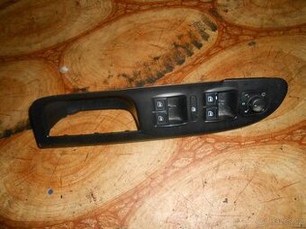 prodam ovladac oken na vw passat B6