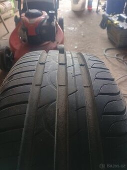Nové pneumatiky a alu kola