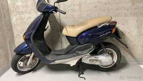 Motocykl- Skútr / Yamaha