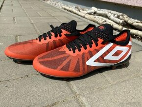 Značkové kopačky UMBRO Velocita VI Pro FG.