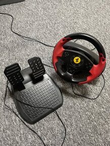 Herní volant thrustmaster ferrari