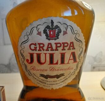 sberatelsky alkohol GRAPPA
