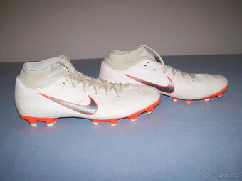 Kopačky  NIKE  MERCURIAL - č. 40,5