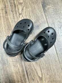 Crocs 8 - 1