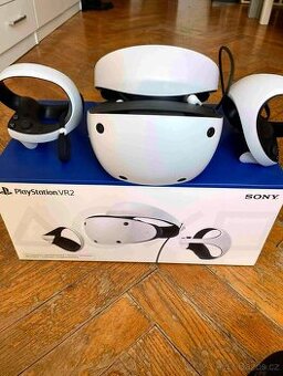Play Station 5 s mechanikou,hry,ovladac,nabijeci stanice na