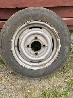 Pneu s diskem škoda r14
