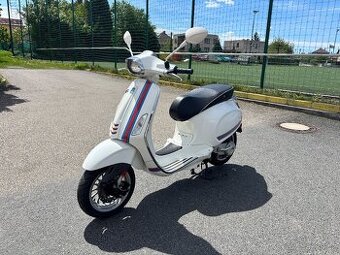 Vespa Sprint 50 4T