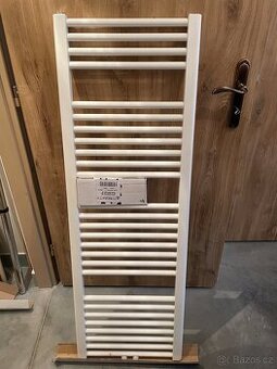 Koupelnový radiátor Trinnity KD22 600/1320 SP