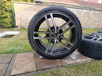 Zimní pneu 245/40 R18