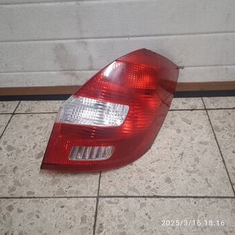 Škoda Fabia II. - pravé zadní světlo.