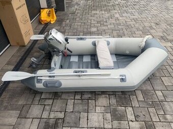 Nafukovací člun s motorem Honda 2,3HP