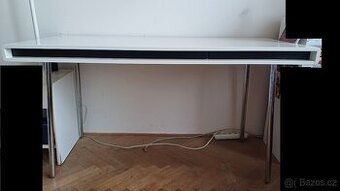 Moderní Bílý stůl s 3mi elegantními šuplíky - 1