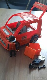 Igráček automechanik s autem