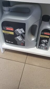 5+1 litry oleje 5W30 Ford