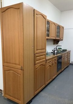Rustikální dřevěná kuchyně JOLANA