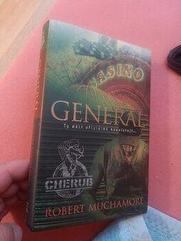 Generál Robert Muchamore - 1