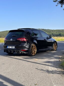 Volkswagen Golf GTI 7 Performance