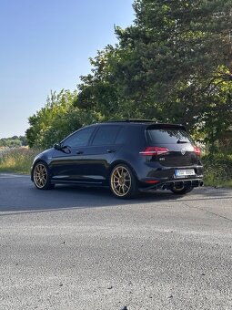 Volkswagen Golf GTI 7 Performance