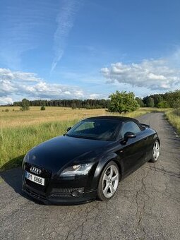 Audi TT 8j cabrio 2.0tdi Quattro S-line