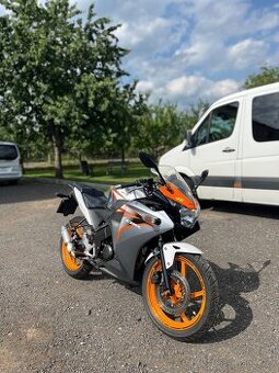 Honda cbr 125r 2013