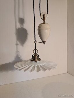porcelánová stahovačka stahovací lustr starý krajkový širm