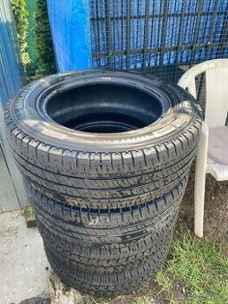 Prodám sadu pneu 215/65 R15 C