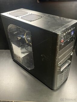 Stolni pc case bedna osazena velka