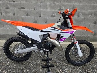 Ktm XC125 , r.2024 , najeto pouze 38Mth , TOP stav