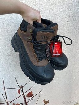 Kvalitní pracovní obuv pohorky PC 2 500 VM Footwear NENOŠENÉ