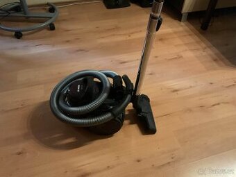 Vysavač Bosch Serie 2