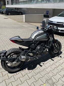 CFMoto 700CL-X Sport