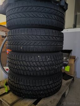 225/65R16c