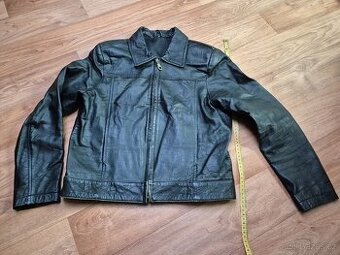 Lehká měkká dámská kožená bunda vel. 38