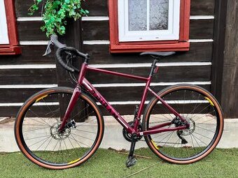 Triban GRVL 520 – nový stav, faktura + servisní knížka